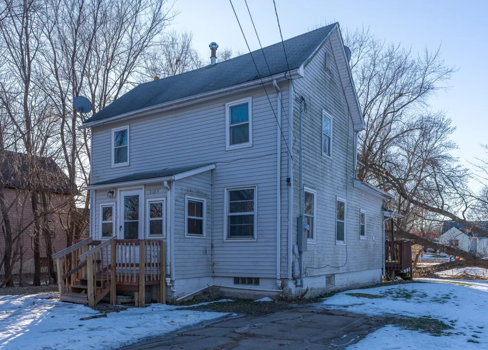 1206 James Avenue Albert Lea, MN 56007