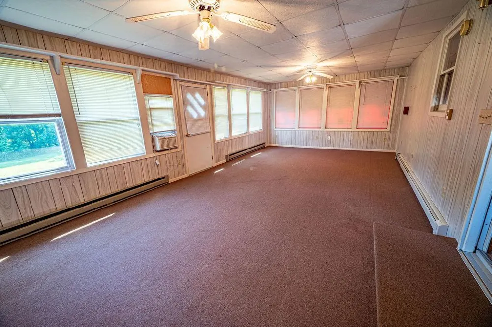 286 S Piety Street Ellsworth, WI 54011