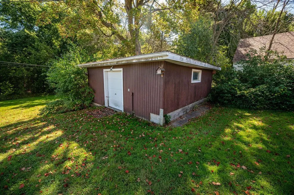 286 S Piety Street Ellsworth, WI 54011