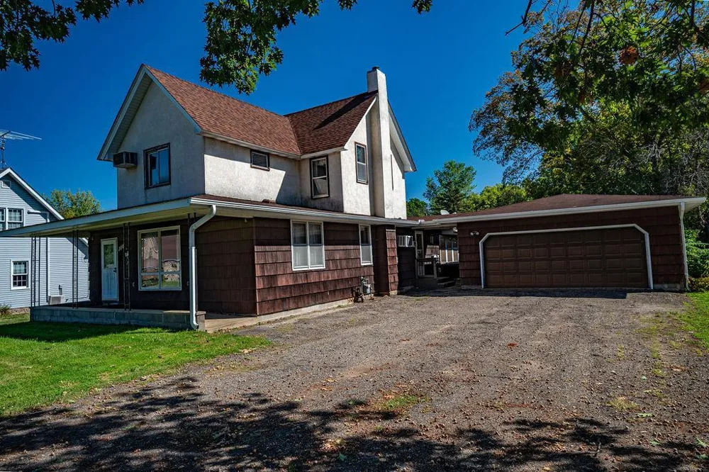 286 S Piety Street Ellsworth, WI 54011