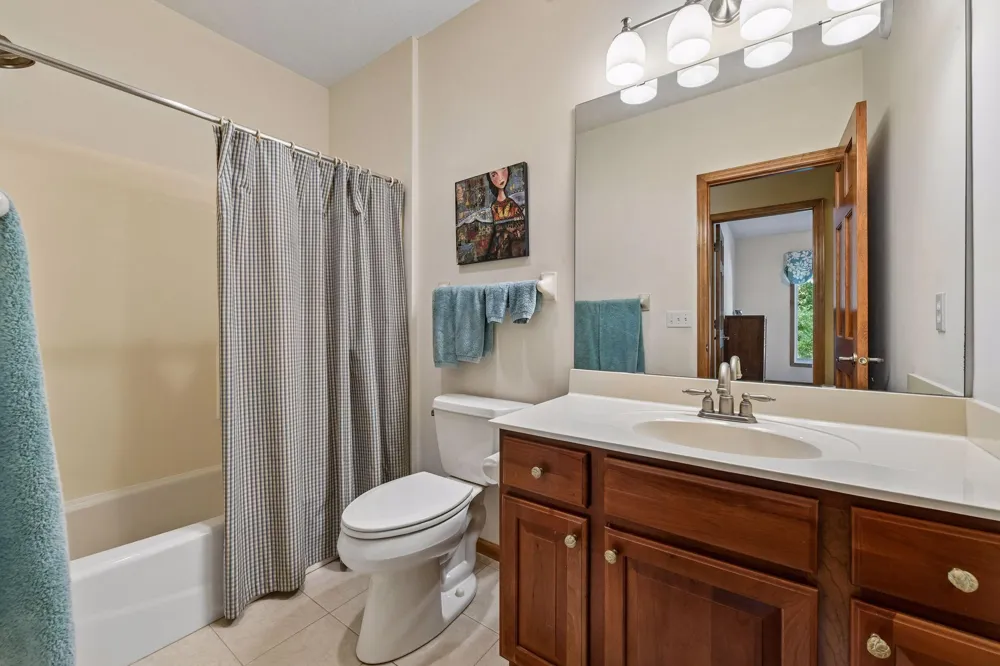 7762 Vasserman Place Chanhassen, MN 55317