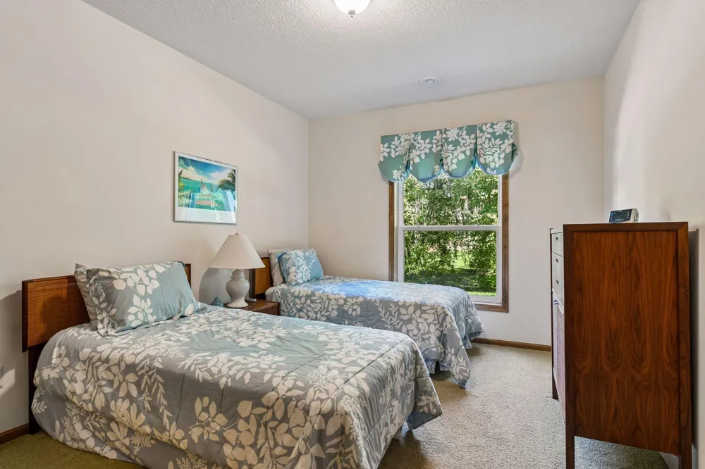 7762 Vasserman Place Chanhassen, MN 55317