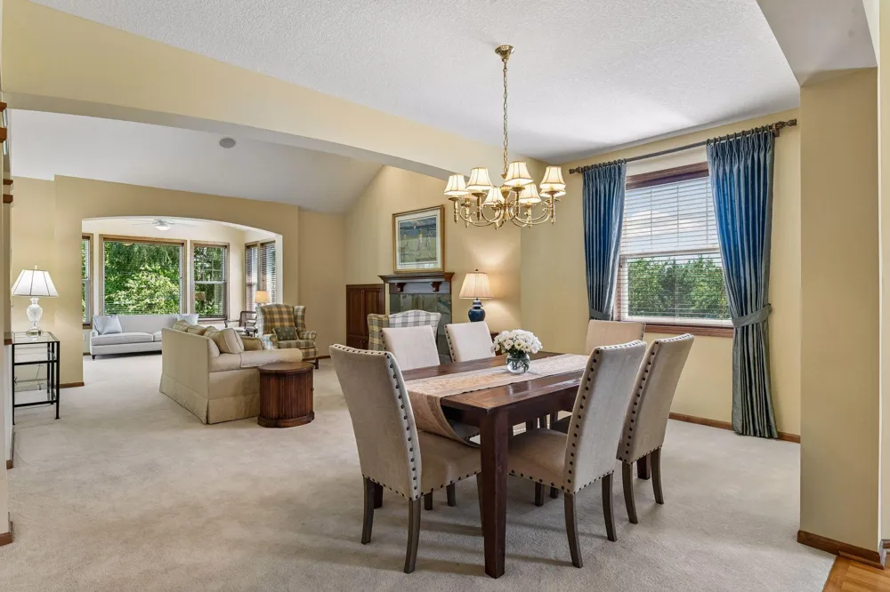 7762 Vasserman Place Chanhassen, MN 55317