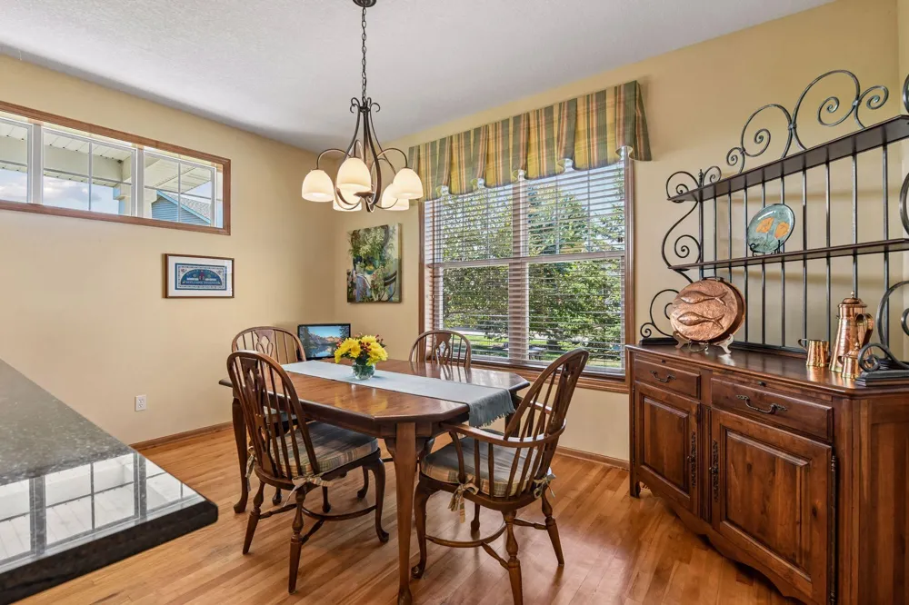 7762 Vasserman Place Chanhassen, MN 55317