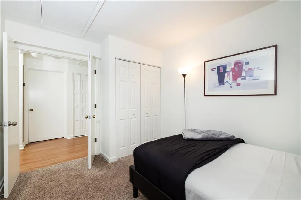 2702 Meadow Mere E Atlanta, GA 30341