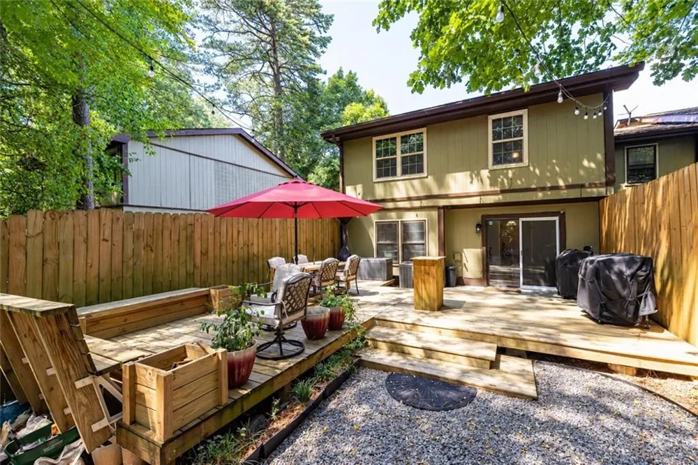 2702 Meadow Mere E Atlanta, GA 30341