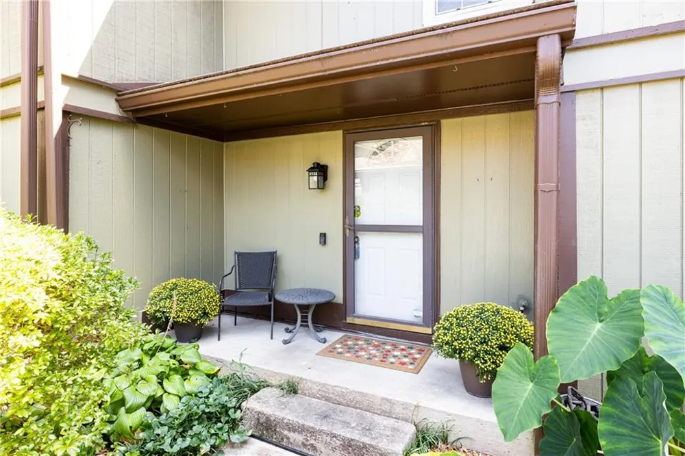 2702 Meadow Mere E Atlanta, GA 30341