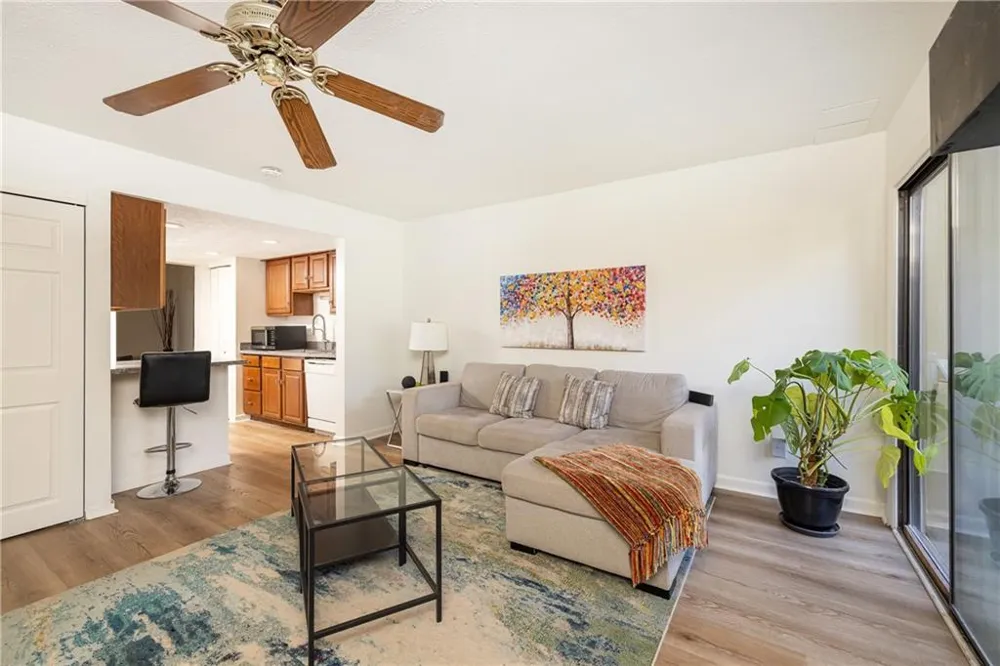 2702 Meadow Mere E Atlanta, GA 30341