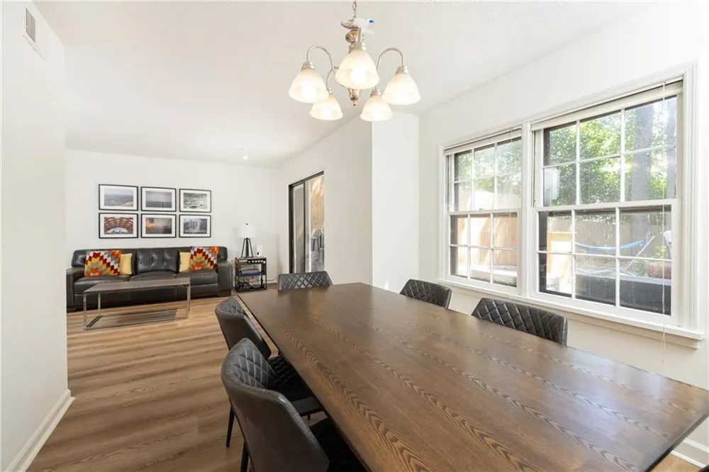 2702 Meadow Mere E Atlanta, GA 30341