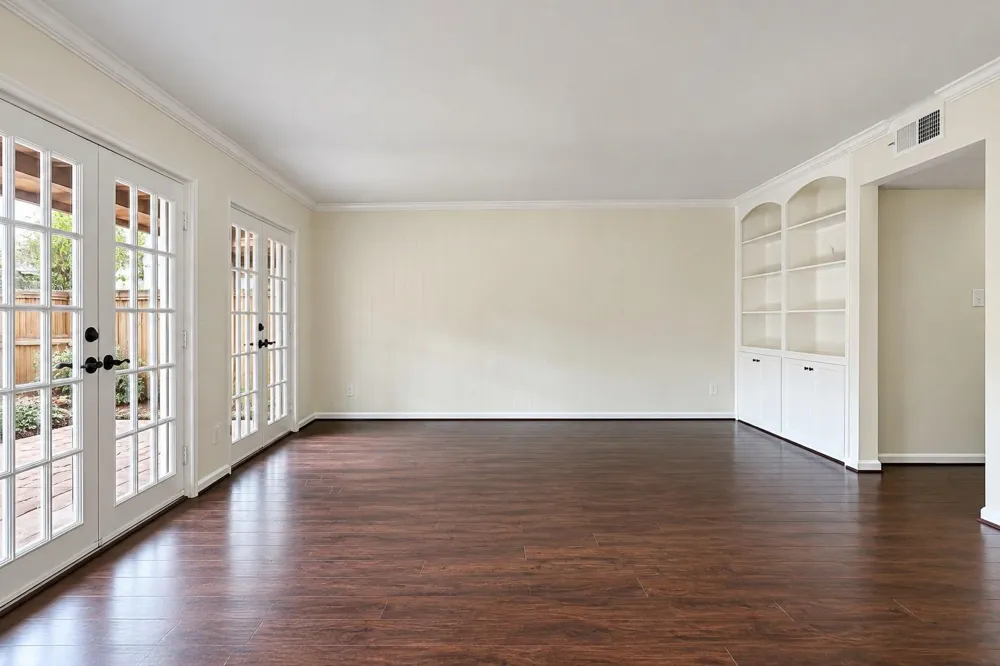526 Post Oak Lane Houston, TX 77024