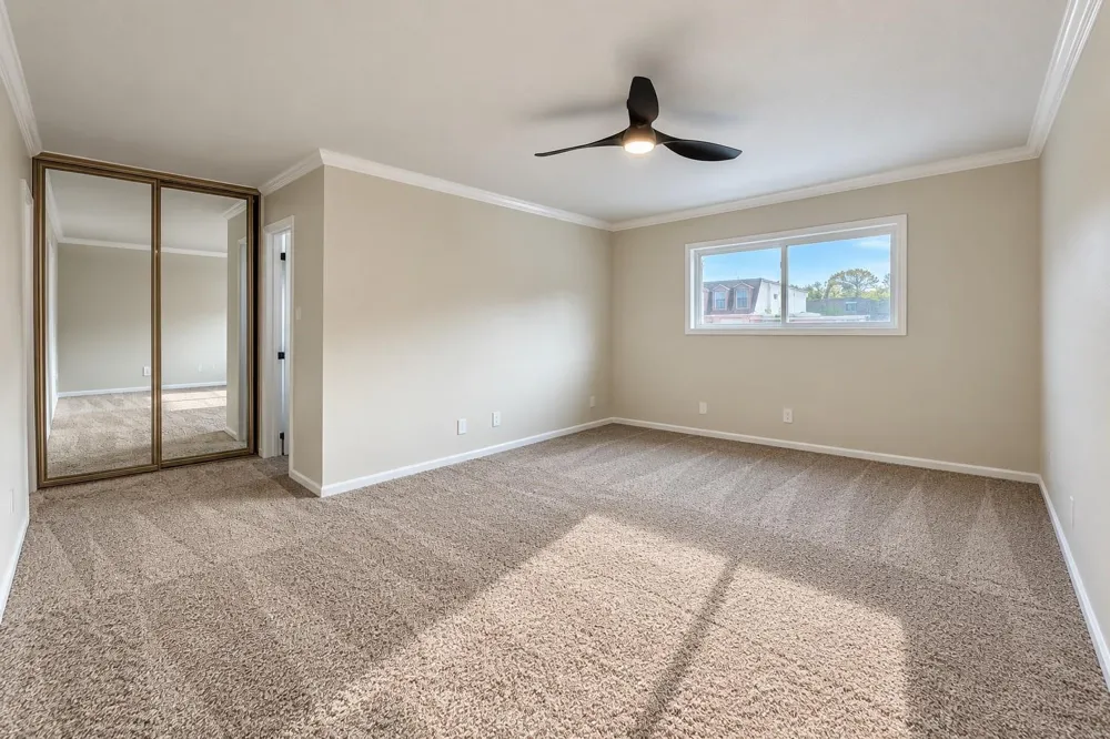 526 Post Oak Lane Houston, TX 77024