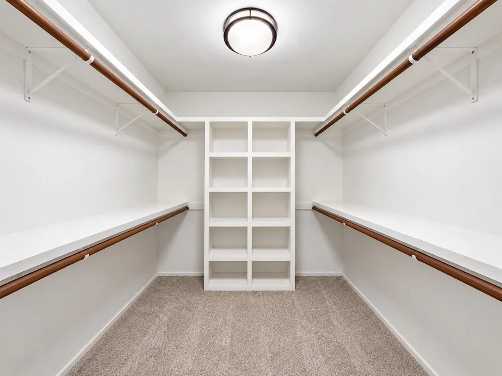 526 Post Oak Lane Houston, TX 77024