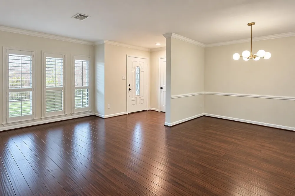 526 Post Oak Lane Houston, TX 77024
