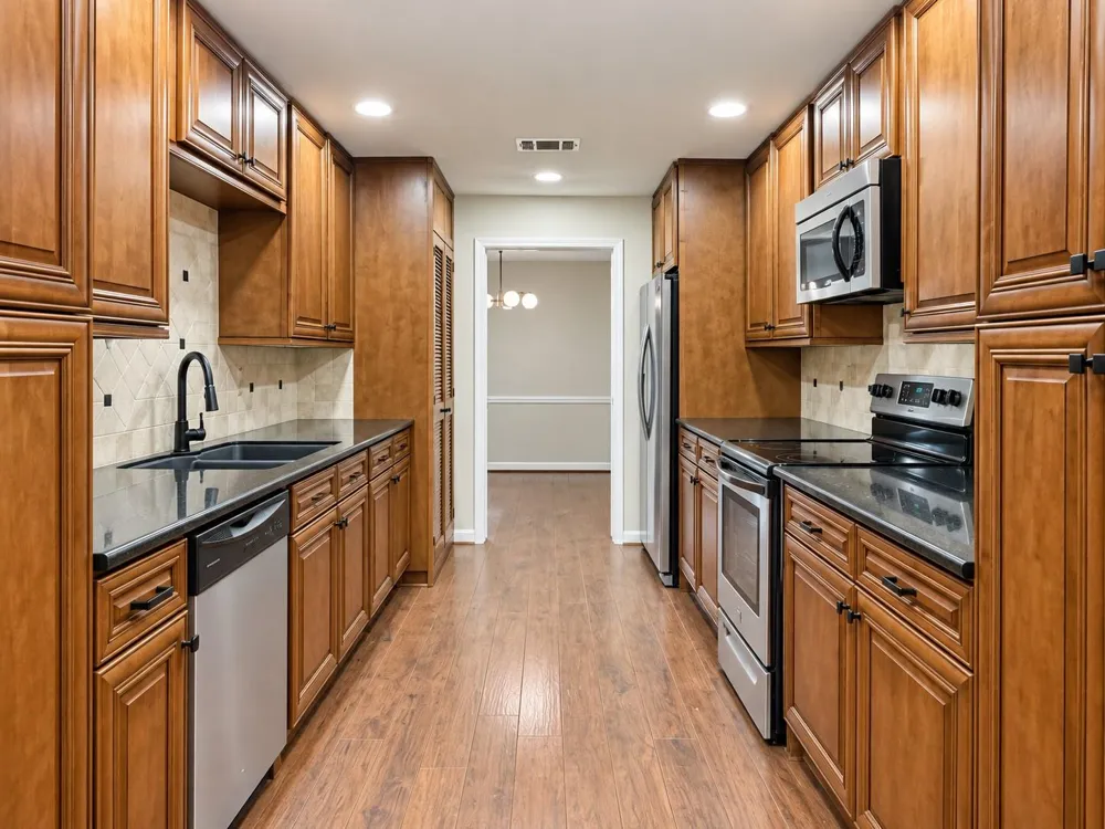 526 Post Oak Lane Houston, TX 77024