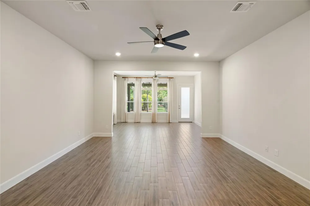 516 Nokota Drive Spring, TX 77382