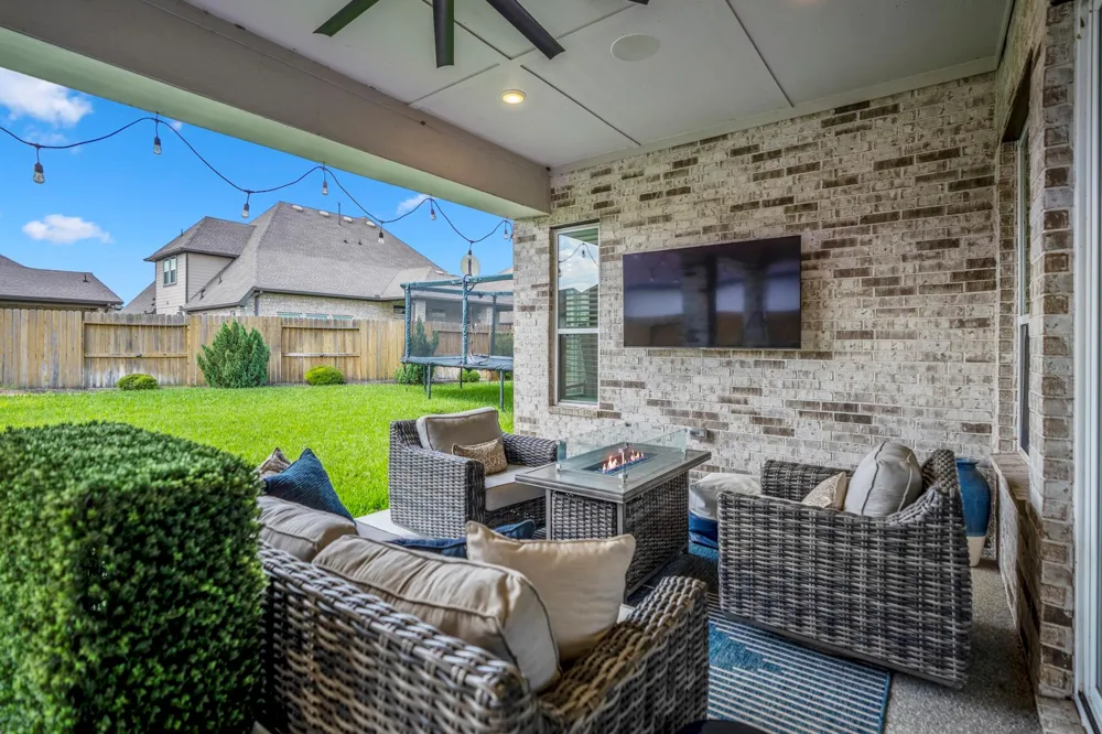 10615 Parkwood Court Missouri City, TX 77459