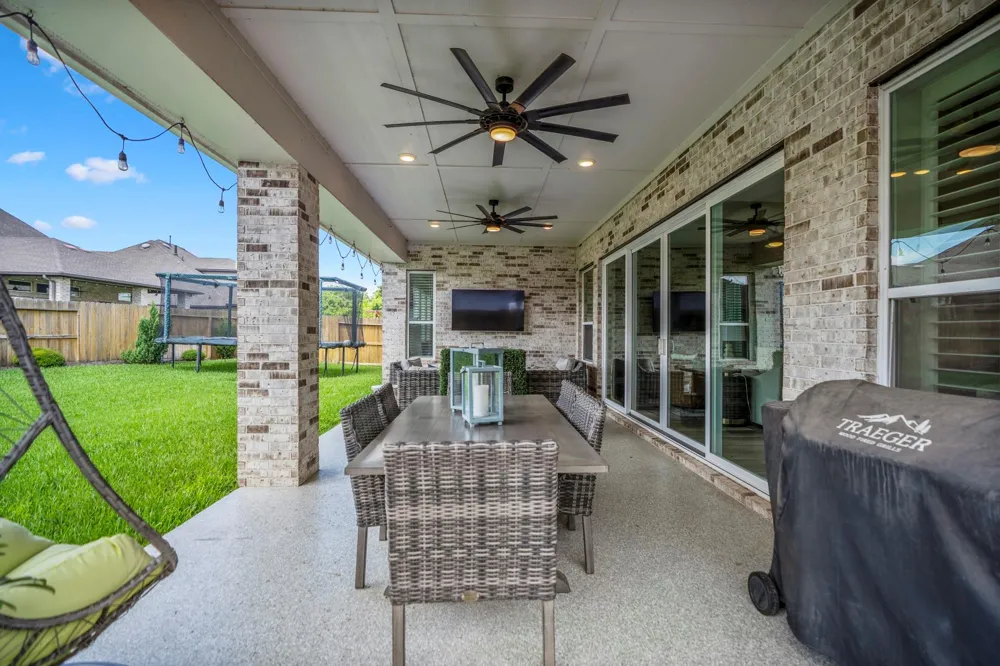 10615 Parkwood Court Missouri City, TX 77459