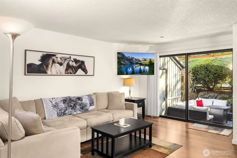 3400 108th Place NE #2 Bellevue, WA 98004