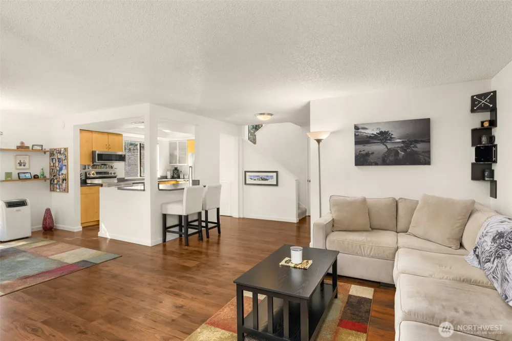 3400 108th Place NE #2 Bellevue, WA 98004