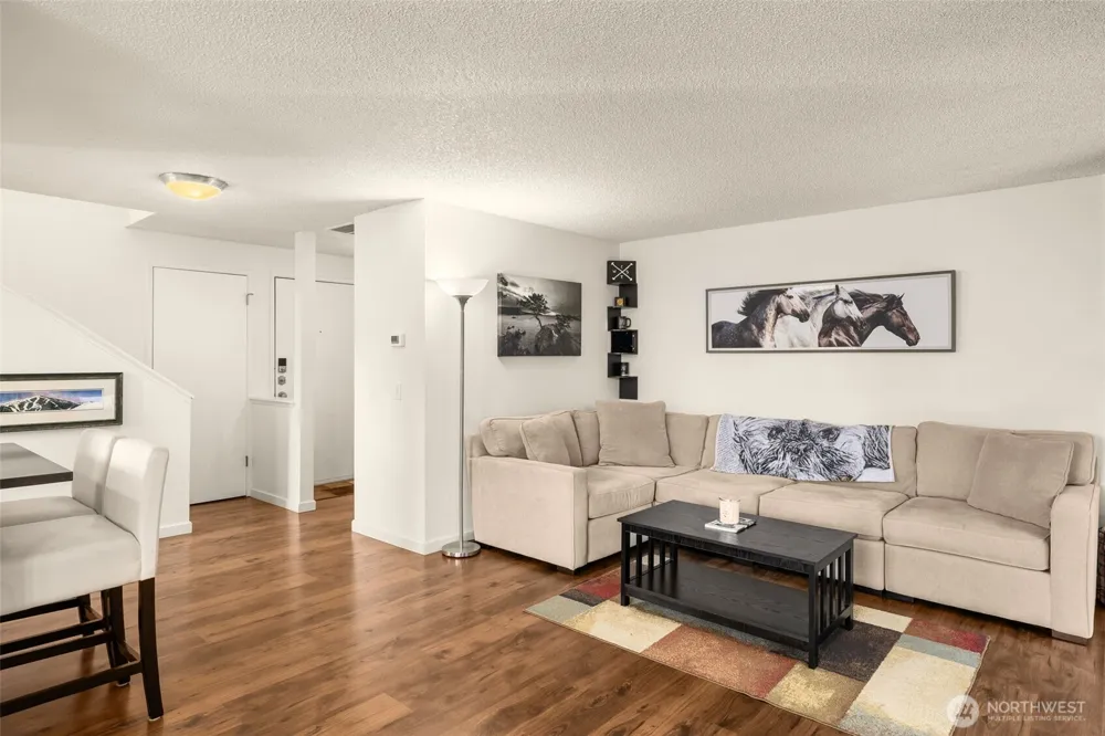 3400 108th Place NE #2 Bellevue, WA 98004