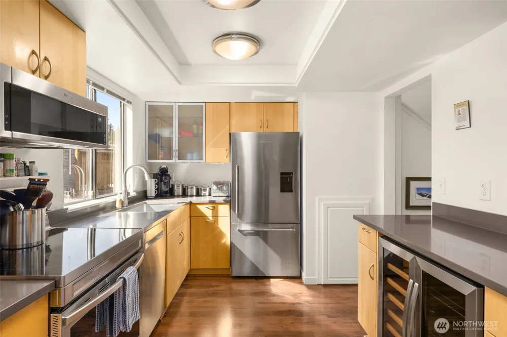 3400 108th Place NE #2 Bellevue, WA 98004