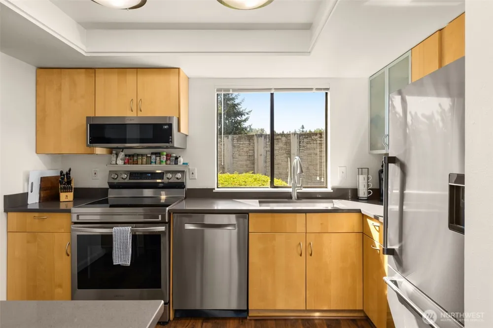 3400 108th Place NE #2 Bellevue, WA 98004
