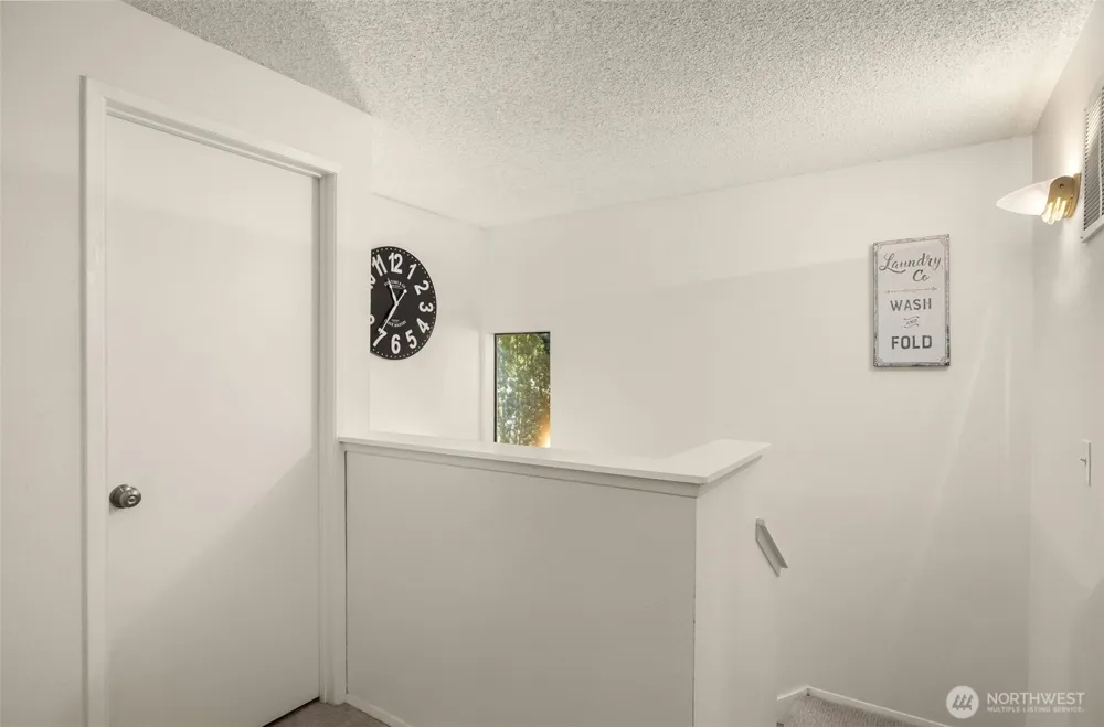 3400 108th Place NE #2 Bellevue, WA 98004