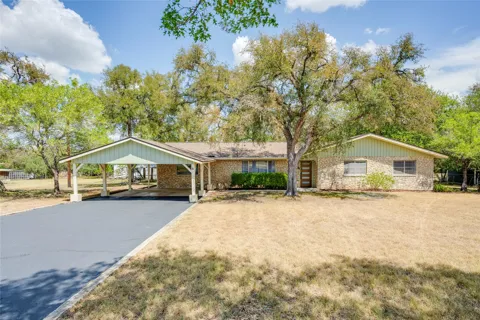 402 Suttles Avenue