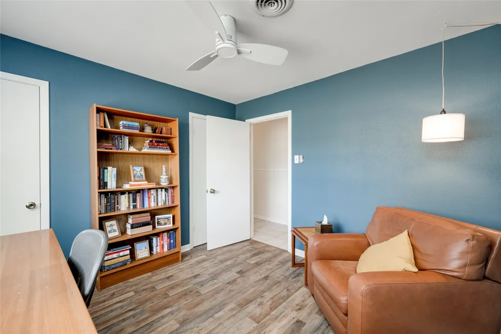 402 Suttles Avenue San Marcos, TX 78666