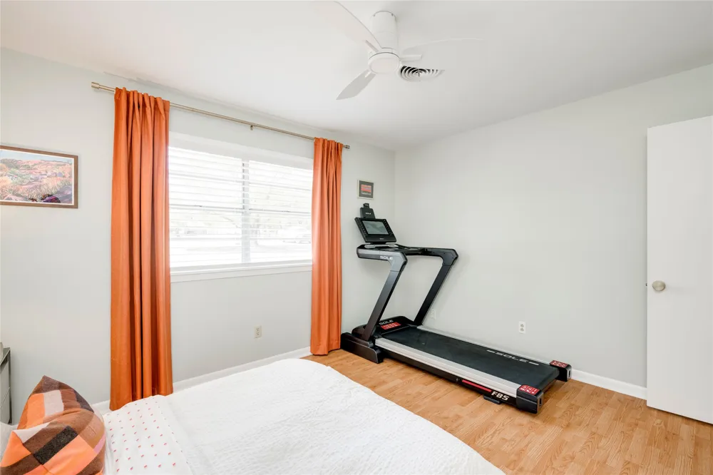 402 Suttles Avenue San Marcos, TX 78666