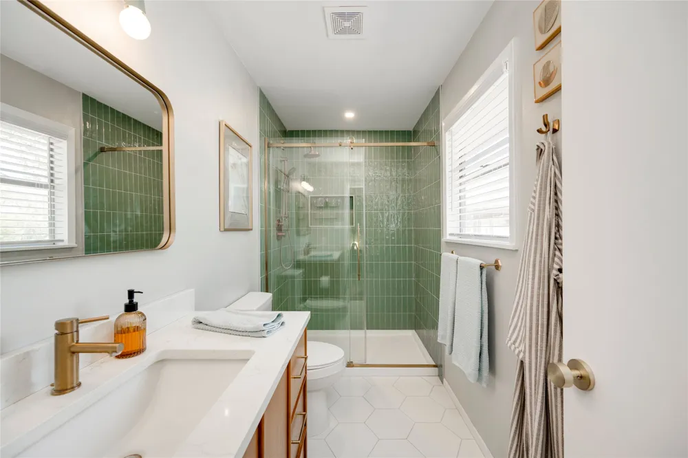 402 Suttles Avenue San Marcos, TX 78666