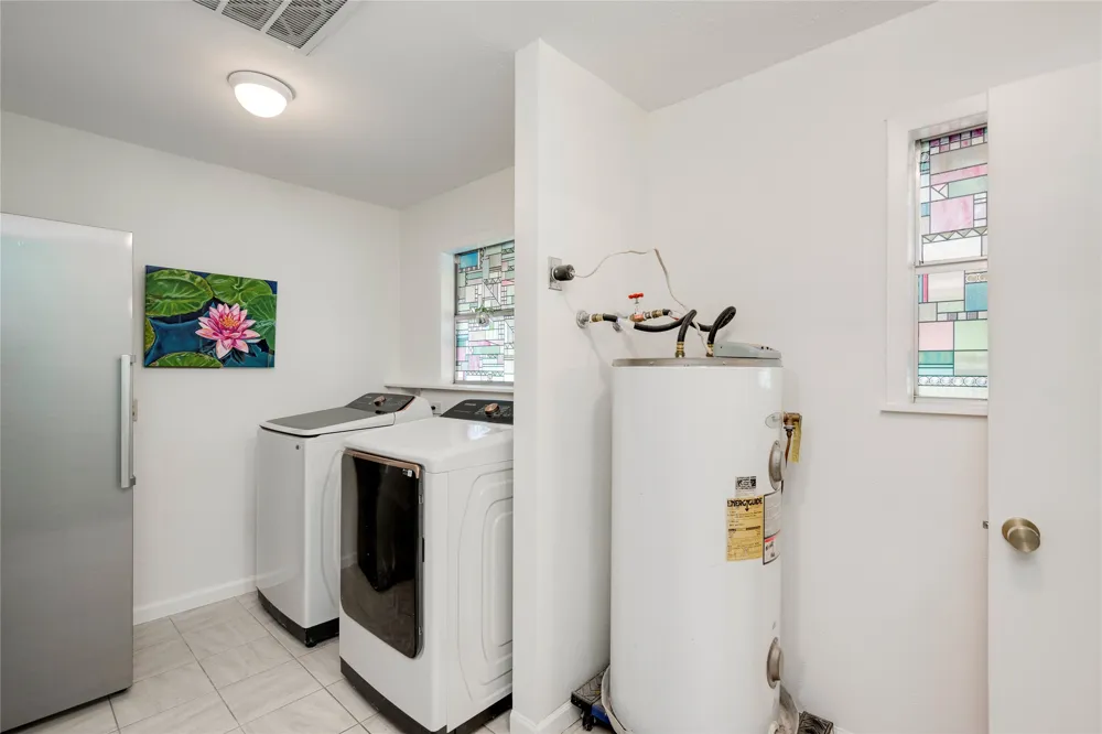 402 Suttles Avenue San Marcos, TX 78666