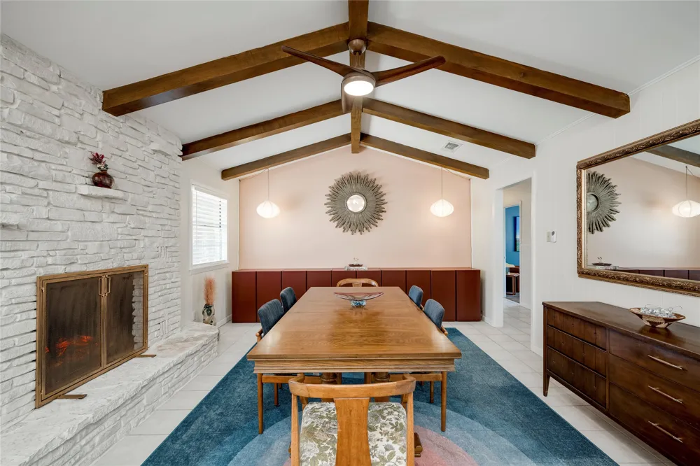 402 Suttles Avenue San Marcos, TX 78666