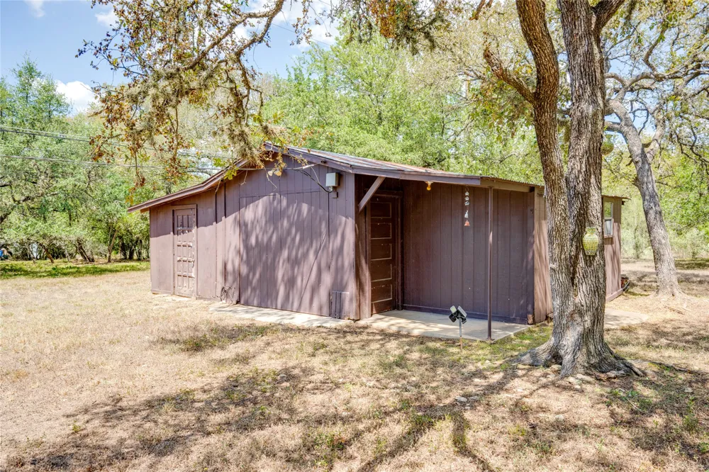 402 Suttles Avenue San Marcos, TX 78666