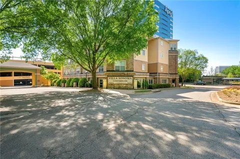 10 Perimeter Summit Boulevard NE #3204