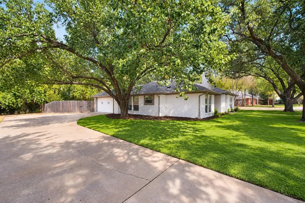 141 Baird Circle Highland Village, TX 75077