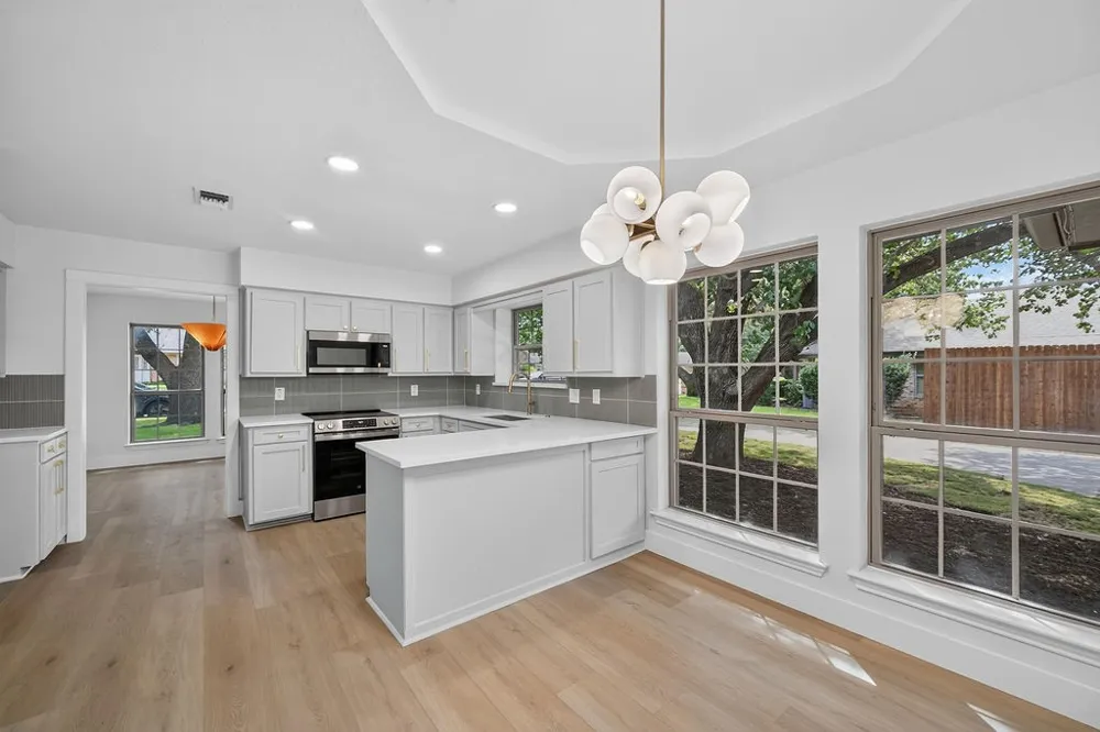141 Baird Circle Highland Village, TX 75077