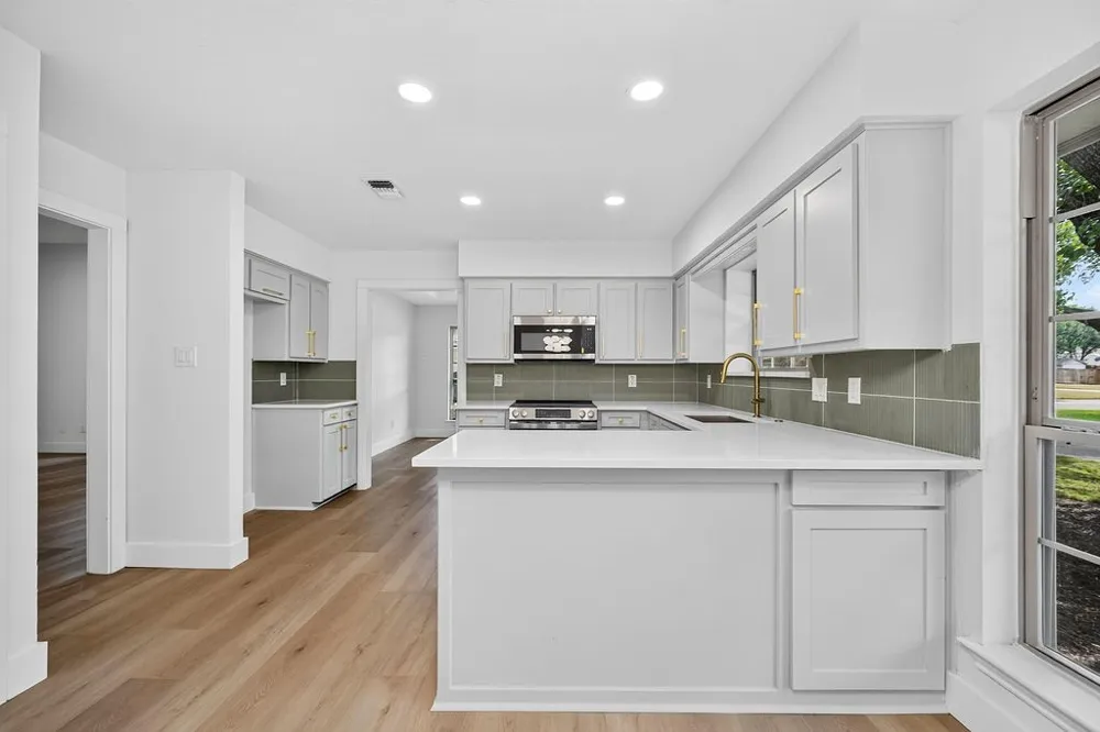 141 Baird Circle Highland Village, TX 75077