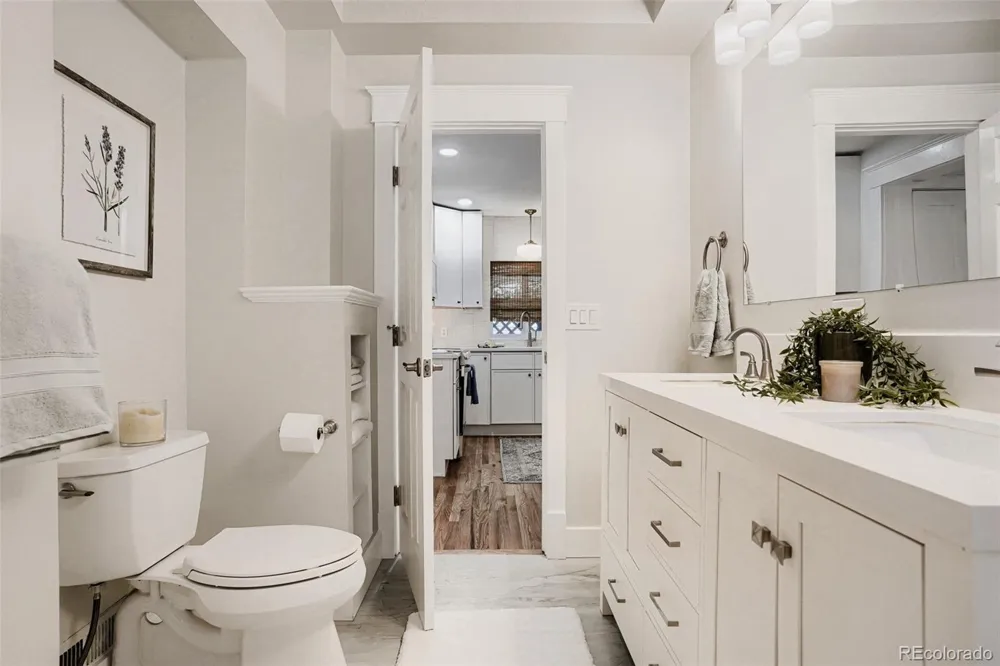 2739 S Lincoln Street Englewood, CO 80113