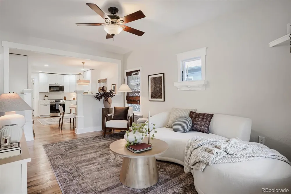 2739 S Lincoln Street Englewood, CO 80113