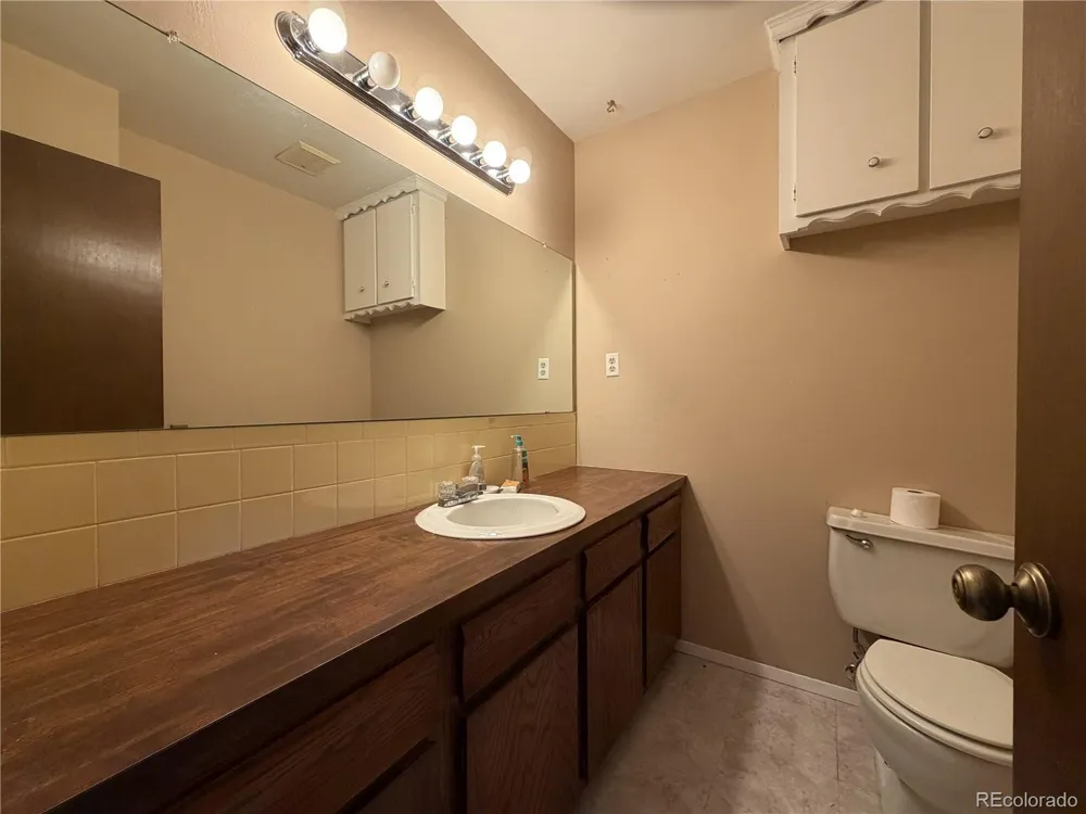 7820 W David Drive Littleton, CO 80128