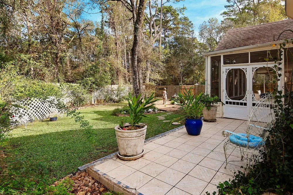 174 Wimberly Way The Woodlands, TX 77385