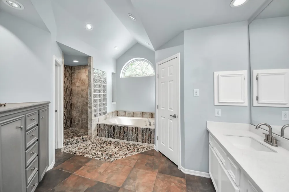 622 Fernglade Drive Richmond, TX 77406