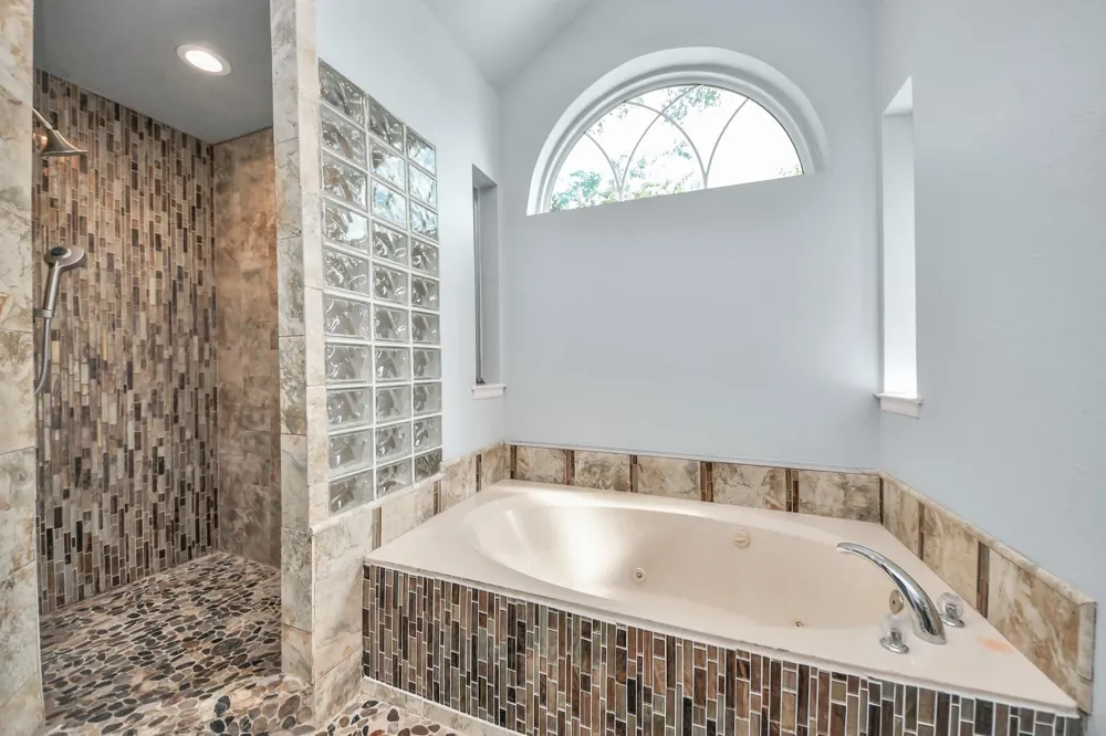 622 Fernglade Drive Richmond, TX 77406