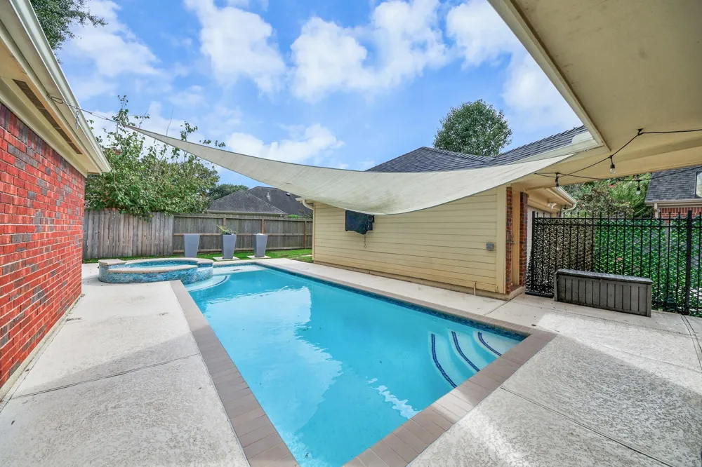 622 Fernglade Drive Richmond, TX 77406