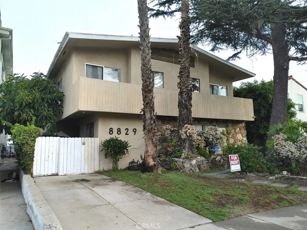 8829 Alcott Street #6 Los Angeles, CA 90035