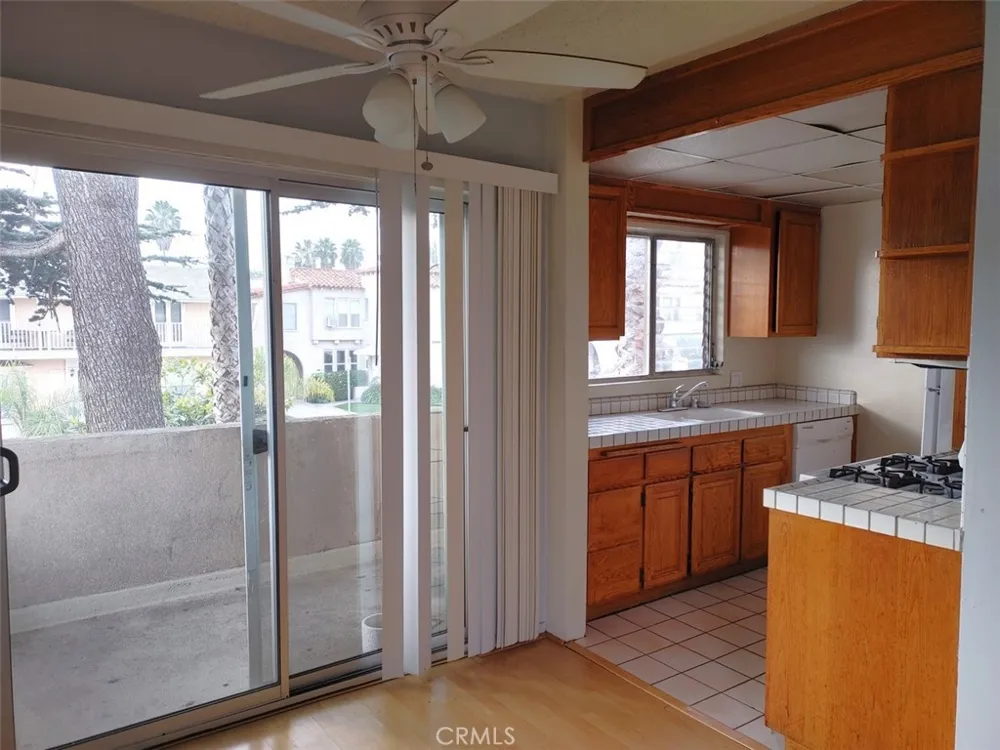 8829 Alcott Street #6 Los Angeles, CA 90035