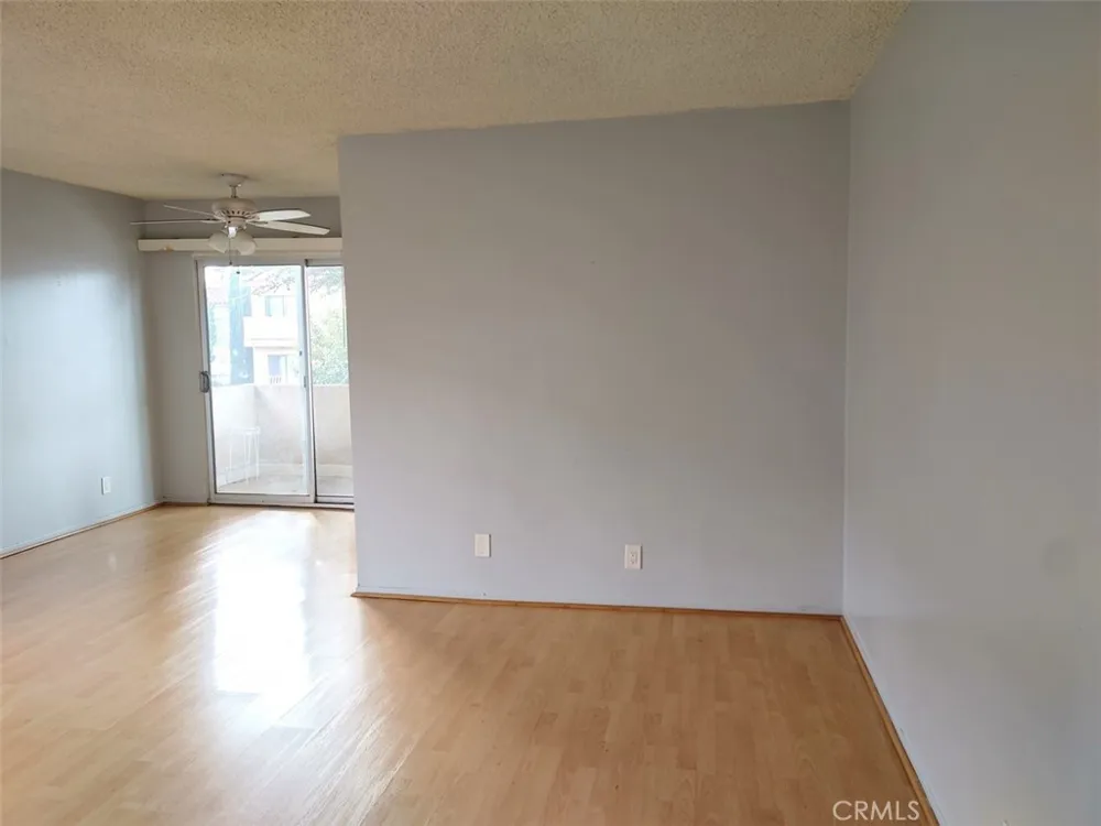 8829 Alcott Street #6 Los Angeles, CA 90035