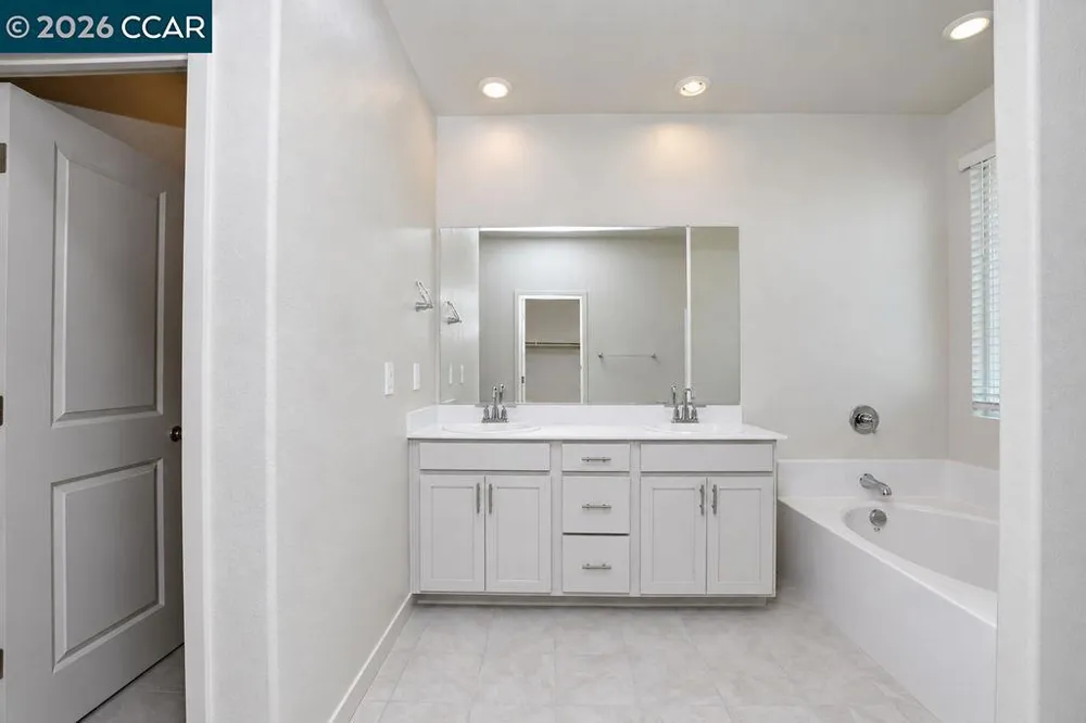 5204 Kestrel Antioch, CA 94531