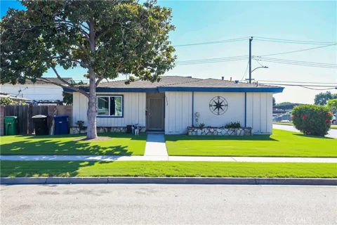 13352 Barney Street